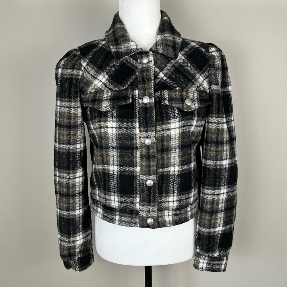 BLANK NYC Cropped Shacket - Picture 2 of 12